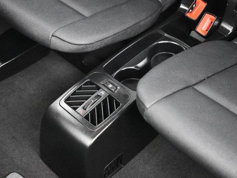 Used 2010 BMW X5 xDrive30i image 39