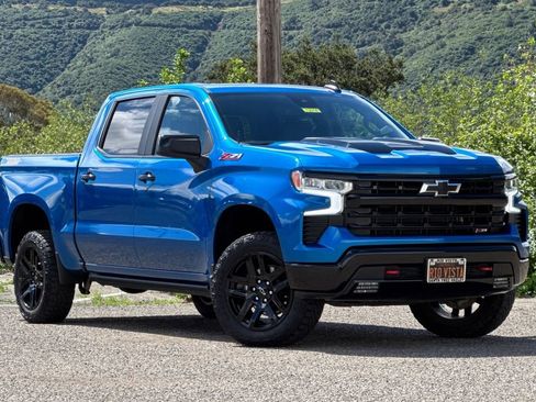 Certified 2022 Chevrolet Silverado 1500 LT Trail Boss w/ Convenience Package II AWD/4WD image 2