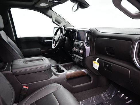 Used 2021 GMC Sierra 1500 SLT w/ SLT Premium Plus Package RWD image 11