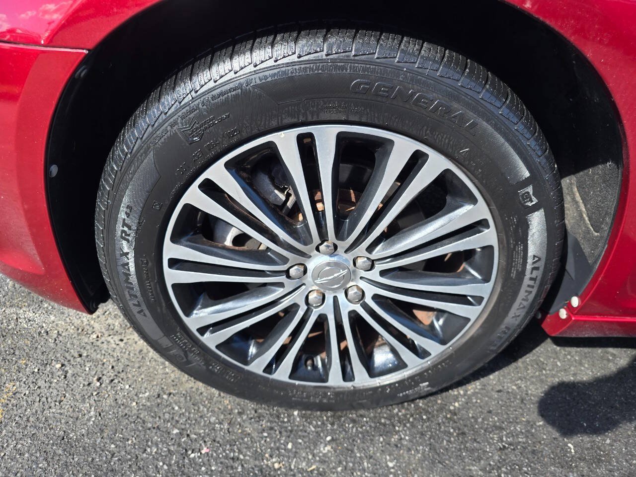 Used 2013 Chrysler 300 S AWD/4WD image 11