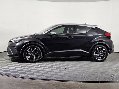 Used 2020 Toyota C-HR Limited FWD image 3
