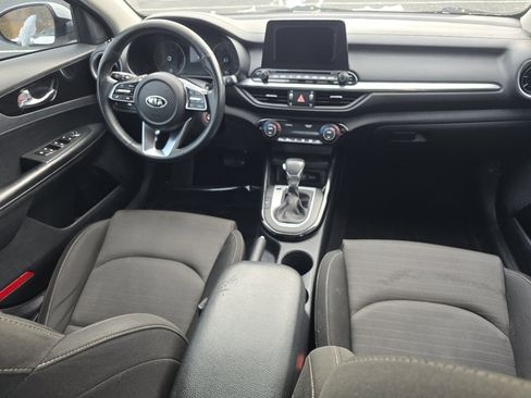 Used 2019 Kia Forte S w/ S Premium Package image 18