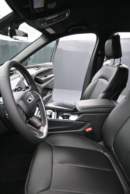 New 2027 Jeep Grand Cherokee Limited AWD/4WD image 10