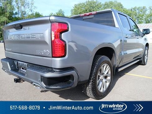 Used 2020 Chevrolet Silverado 1500 High Country w/ Technology Package AWD/4WD image 8
