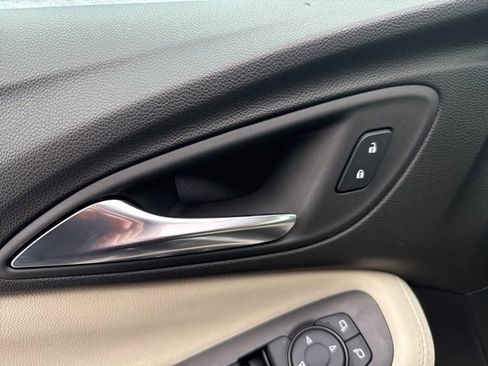 Certified 2023 Buick Encore GX Preferred w/ Cold Weather Comfort Package image 17