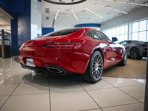 Used 2018 Mercedes-Benz AMG GT S image 43
