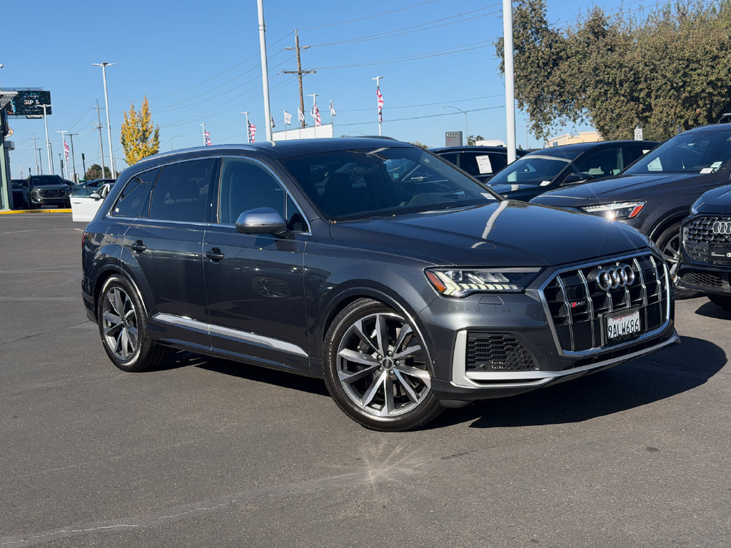 Used 2022 Audi SQ7 Prestige w/ Prestige Package AWD/4WD image 3