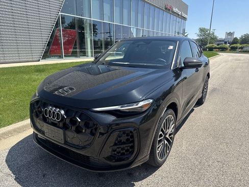 New 2026 Audi SQ5 Prestige AWD/4WD image 23