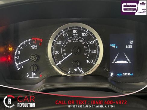Used 2021 Toyota Corolla LE FWD image 28