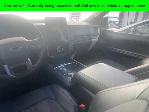 Used 2023 Ford Expedition Max Limited AWD/4WD image 6