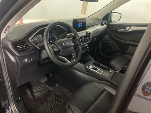 Used 2021 Ford Escape SEL w/ Equipment Group 302A image 12