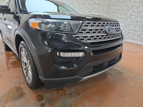 Used 2021 Ford Explorer Limited image 8