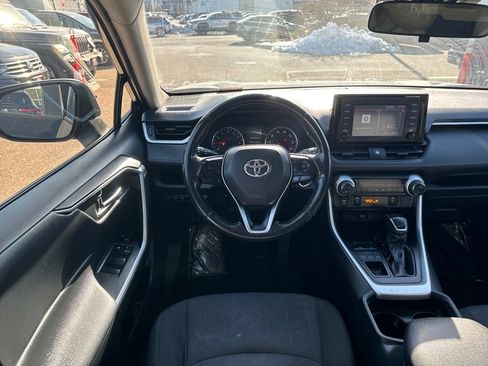 Used 2019 Toyota RAV4 XLE w/ Convenience Package AWD/4WD image 13