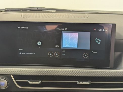 Certified 2024 Hyundai Sonata SEL w/ Convenience Package FWD image 19