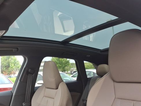 Used 2025 Audi Q5 Premium Plus w/ Premium Plus AWD/4WD image 25