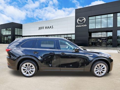 Used 2026 MAZDA CX-90 3.3 Turbo w/ Preferred Package AWD/4WD image 5