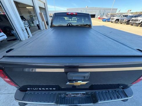 Used 2015 Chevrolet Silverado 2500 LT w/ LT Convenience Package image 30