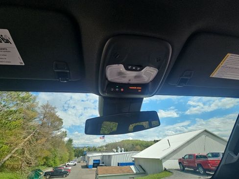 New 2026 Chevrolet Colorado Trail Boss AWD/4WD image 16
