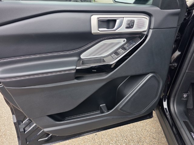Used 2023 Ford Explorer ST w/ Equipment Group 401A AWD/4WD image 8