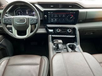 Used 2025 GMC Sierra 1500 Denali w/ Denali Reserve Package AWD/4WD video 3