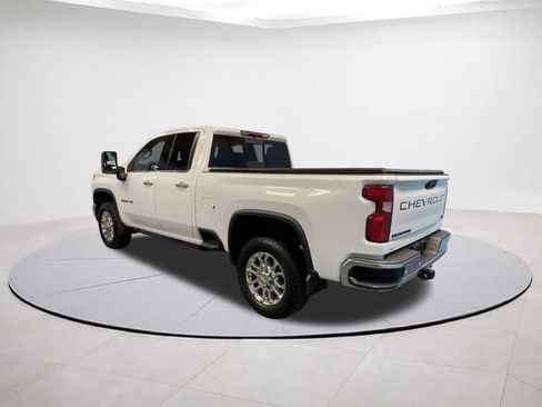 Used 2024 Chevrolet Silverado 2500 LTZ w/ LTZ Convenience Package image 3
