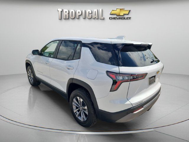 New 2027 Chevrolet Equinox LT w/ Convenience Package II FWD image 3
