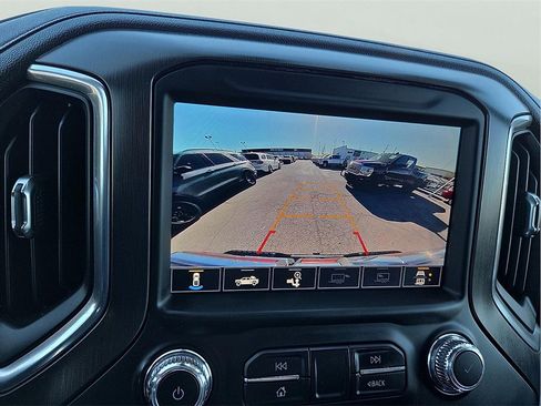 Used 2022 GMC Sierra 2500 AT4 w/ Gooseneck/5TH Wheel Package image 13