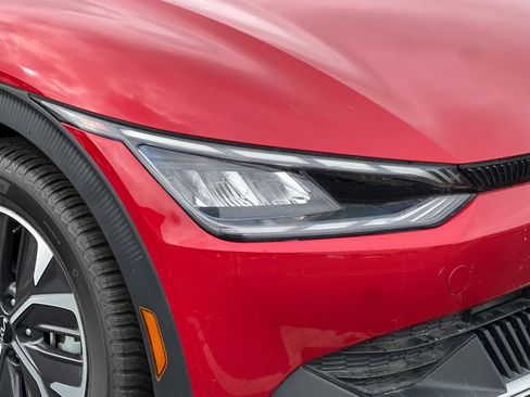 Certified 2024 Kia EV6 Light image 45