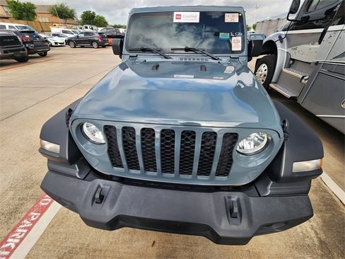 Used 2024 Jeep Wrangler Sport AWD/4WD image 2
