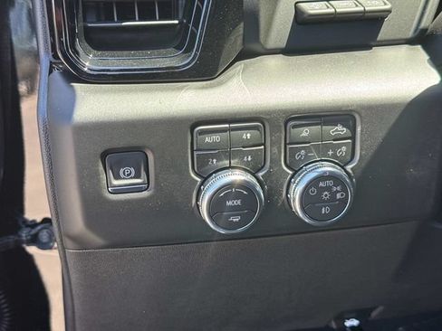New 2026 GMC Sierra 1500 AT4X AWD/4WD image 27