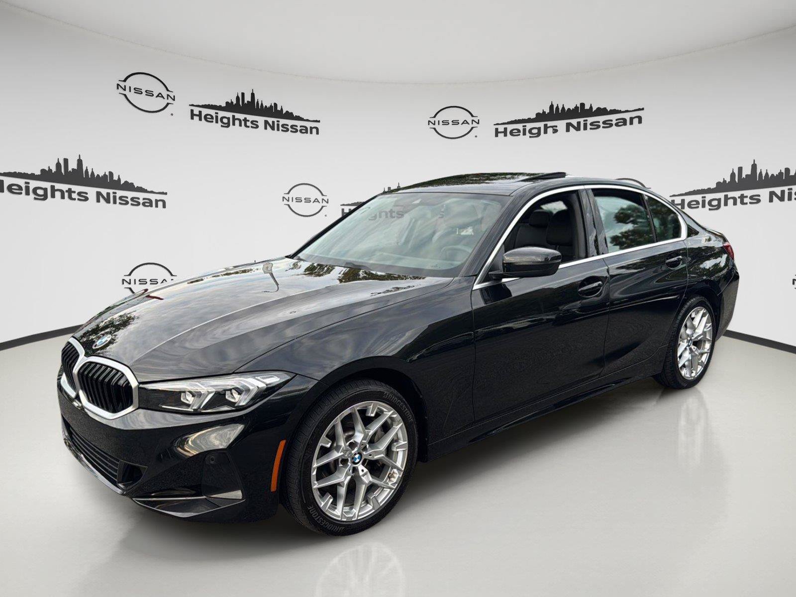 Used 2026 BMW 330i xDrive Sedan w/ Convenience Package AWD/4WD image 1