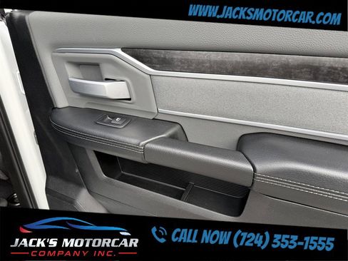 Used 2021 RAM 3500 Big Horn image 27