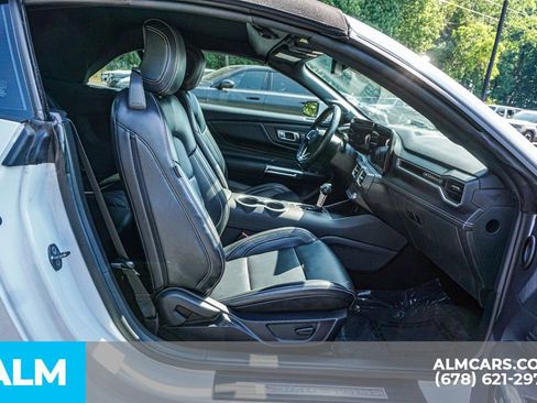 Used 2025 Ford Mustang Premium RWD image 23