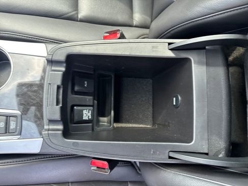 Used 2019 Acura TLX FWD image 28