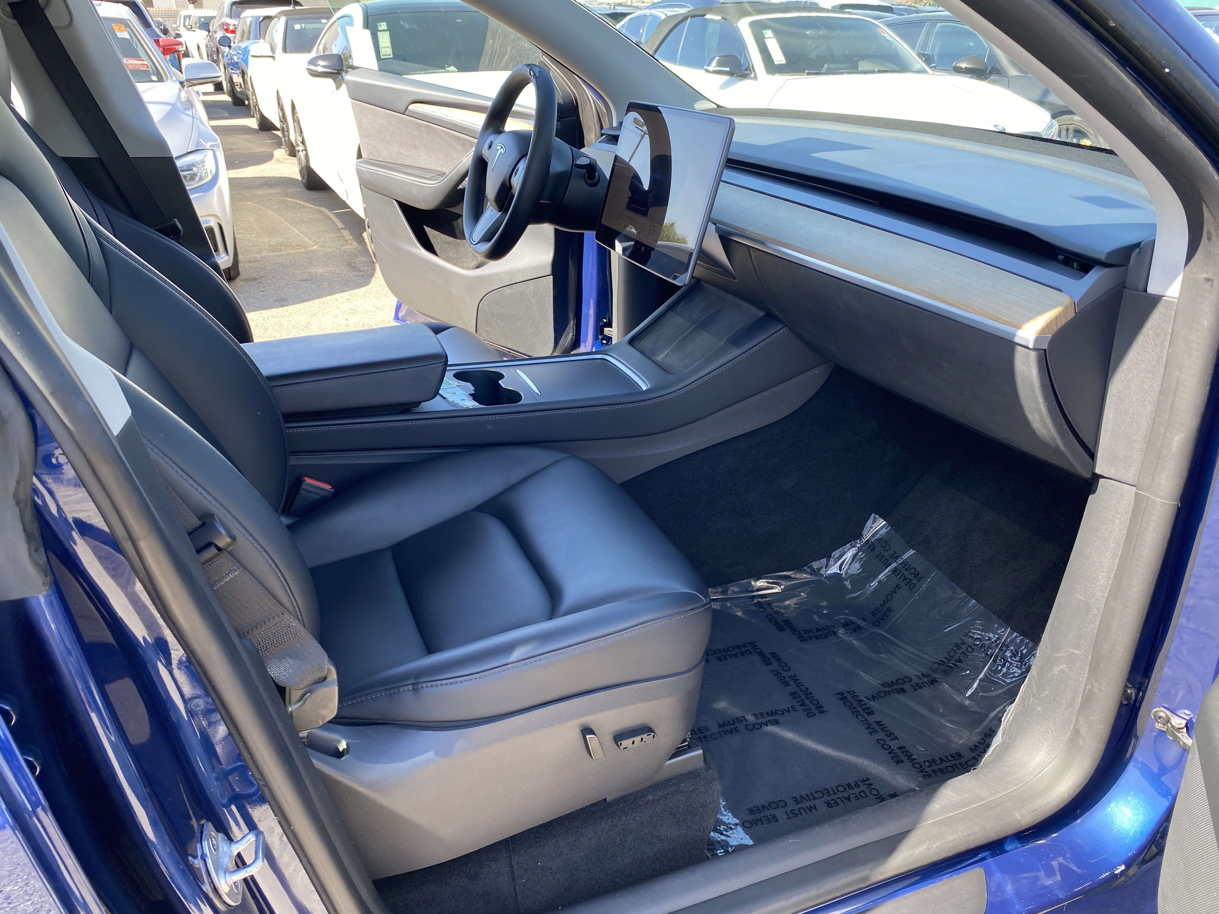 Used 2023 Tesla Model Y Long Range AWD/4WD image 23