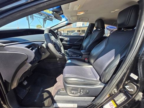 Used 2018 Toyota Mirai FWD image 23