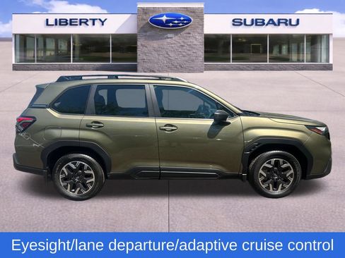 Used 2026 Subaru Forester Premium AWD/4WD image 7