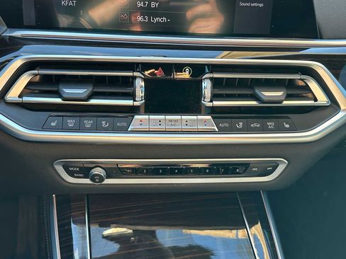 Used 2020 BMW X5 xDrive40i w/ Convenience Package image 29