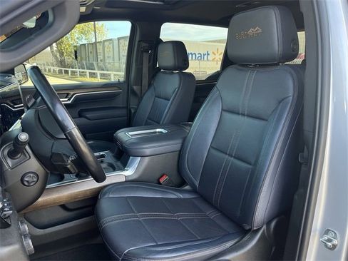 Used 2022 Chevrolet Silverado 1500 High Country w/ Technology Package image 29