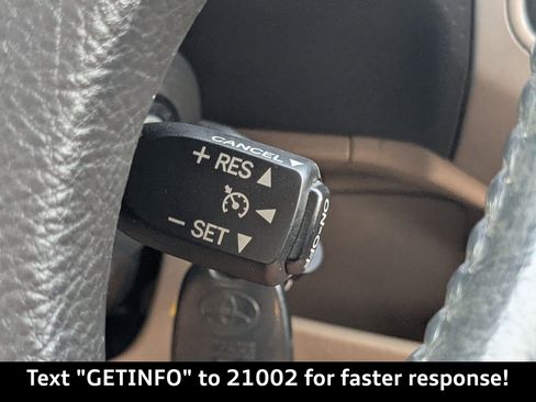 Used 2005 Toyota Tacoma PreRunner image 31