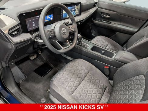 Used 2025 Nissan Kicks SV w/ SV Premium Package AWD/4WD image 11