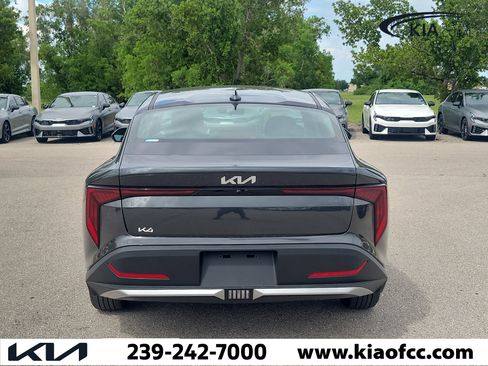 New 2026 Kia K4 FWD image 5