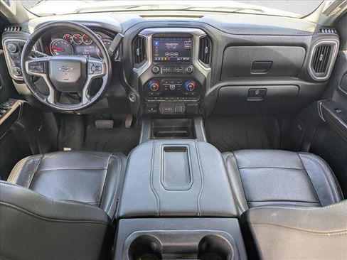 Used 2019 Chevrolet Silverado 1500 LT Trail Boss AWD/4WD image 17