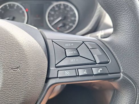 Used 2025 Nissan Sentra S FWD image 14