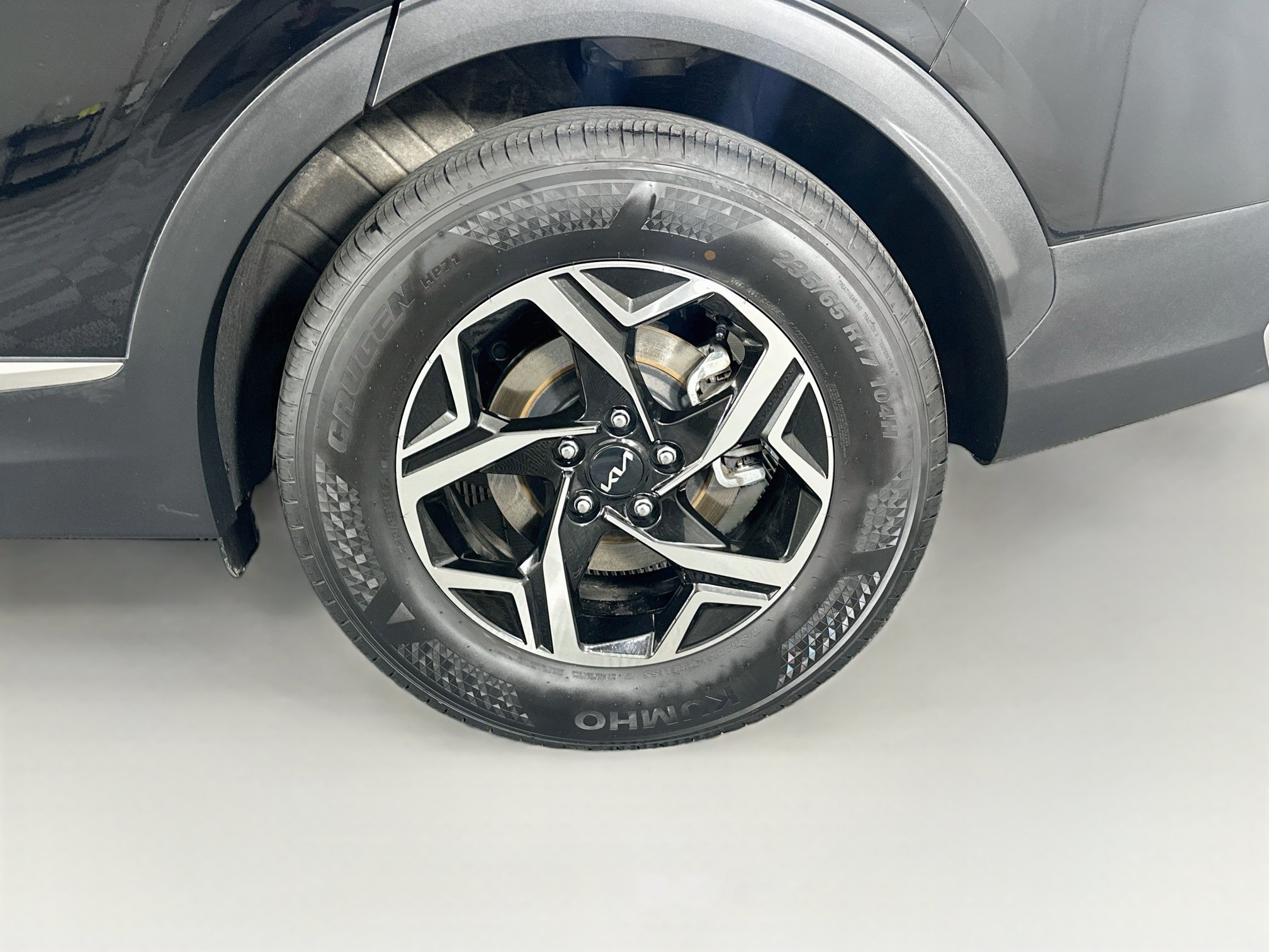 Used 2025 Kia Sportage LX AWD/4WD image 11