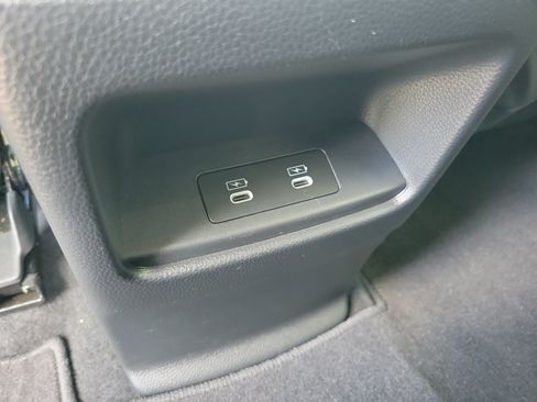 Used 2023 Honda CR-V Sport Touring image 18