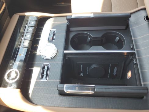 New 2027 Lincoln Navigator Black Label AWD/4WD image 25