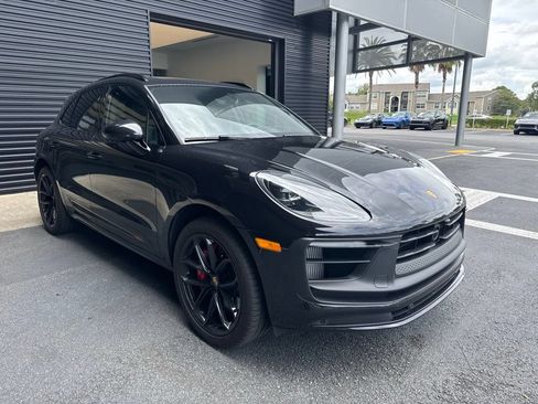 Certified 2026 Porsche Macan GTS AWD/4WD image 5