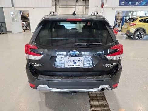 Used 2023 Subaru Forester Touring w/ Popular Package #2 AWD/4WD image 6