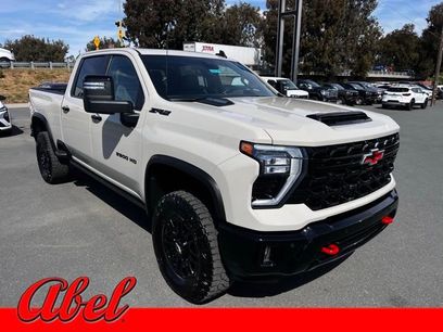 Used 2026 Chevrolet Silverado 2500 ZR2 w/ LPO, Dark Essentials Package